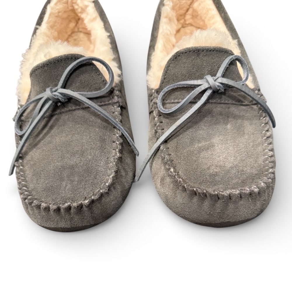 Uggs Men Moccasin  Loafer Grey Suede w/wool lined Size 10 EUC - Picture 3 of 8